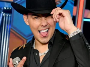 El Yaki ser&aacute; padre y anuncia cambio de planes en su vida