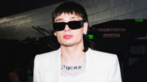 ¿Peso Pluma internado en clínica de rehabilitación?