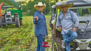 Julion &Aacute;lvarez: Video de su pap&aacute;, muestra de donde sac&oacute; su talento