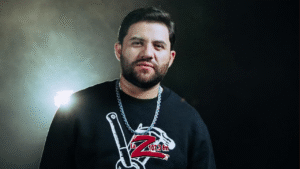 Luis R. Conriquez sufre APARATOSA ca&iacute;da de cuatrimoto