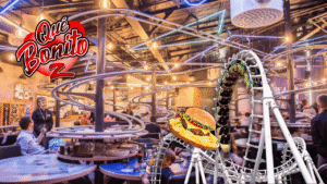 Restaurante entrega comida a trav&eacute;s de una monta&ntilde;a rusa