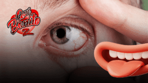 Una mujer puede curar problemas de la vista lamiendo los ojos