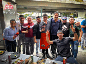 Galer&iacute;a: As&iacute; se vivi&oacute; #&Eacute;chateUnTaco con Banda Cuisillos: taquiza, fans y mucha m&uacute;sica