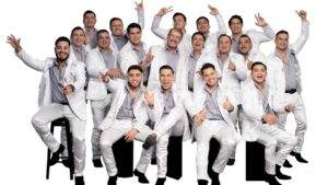 La Arrolladora Banda El Lim&oacute;n invita a concierto VIP al joven que los mencion&oacute; en su discurso de graduaci&oacute;n