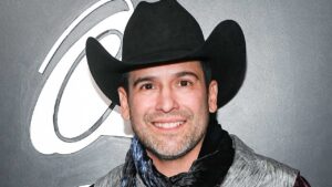 Bobby Pulido se retira de la m&uacute;sica para buscar cargo pol&iacute;tico