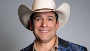 Bobby Pulido se despide con éxito total en Auditorio Nacional