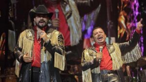 &iexcl;B&uacute;scate aqu&iacute;! Fotos exclusivas del Meet & Greet con las leyendas Banda El Recodo y Banda Machos en Arena CDMX