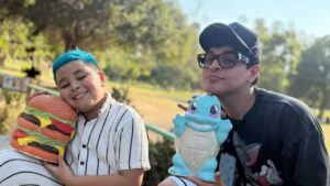 Eduin Caz disfruta momento familiar en Tijuana