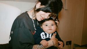 Cazzu busca custodia absoluta de su hija Inti