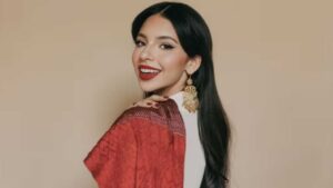 &Aacute;ngela Aguilar rompe en llanto y confiesa que quiso renunciar al legado familiar