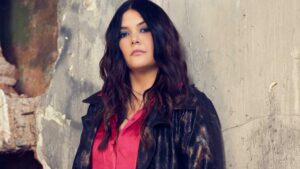 Yuridia llora por v&iacute;ctimas de explosi&oacute;n en Hermosillo