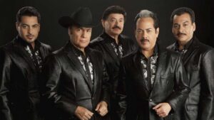 Los Tigres del Norte presentan documental que revela la cruda realidad de cruzar la frontera sin papeles
