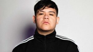 Junior H re&uacute;ne a cientos de j&oacute;venes para limpiar casas y apoyar a damnificados en Poza Rica, Veracruz