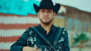 Ed&eacute;n Mu&ntilde;oz jam&aacute;s quiso lanzar esta canci&oacute;n&hellip; y se convirti&oacute; en el mayor &eacute;xito de Calibre 50