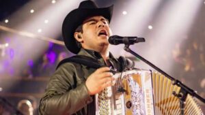 &iexcl;Alfredo Olivas se retira de los escenarios! &iquest;Cu&aacute;ndo ser&aacute; su &uacute;ltimo concierto?