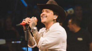 Christian Nodal revela su nuevo disco con 14 temas, &iquest;cu&aacute;ndo sale y qu&eacute; sorpresas trae?
