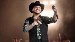 Christian Nodal sorprende y adelanta su concierto en la Plaza de Toros &laquo;La M&eacute;xico&raquo;: &iquest;qu&eacute; est&aacute; pasando?