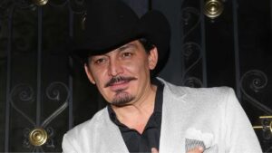 Jos&eacute; Manuel Figueroa demanda a Imelda Tu&ntilde;&oacute;n por millones&hellip; y pide que no pueda salir de casa