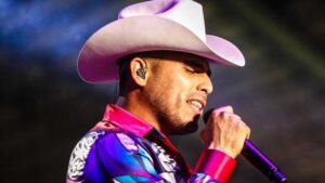 Espinoza Paz rompe récord histórico en Guamúchil con una noche que nadie olvidará jamás