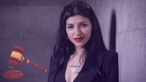 Ley Cazzu nace en M&eacute;xico tras el conflicto legal entre Cazzu y Christian Nodal