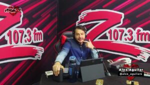 ¡En vivo desde la cabina de La Z, Alex Aguilar!