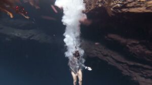 Los misteriosos cenotes