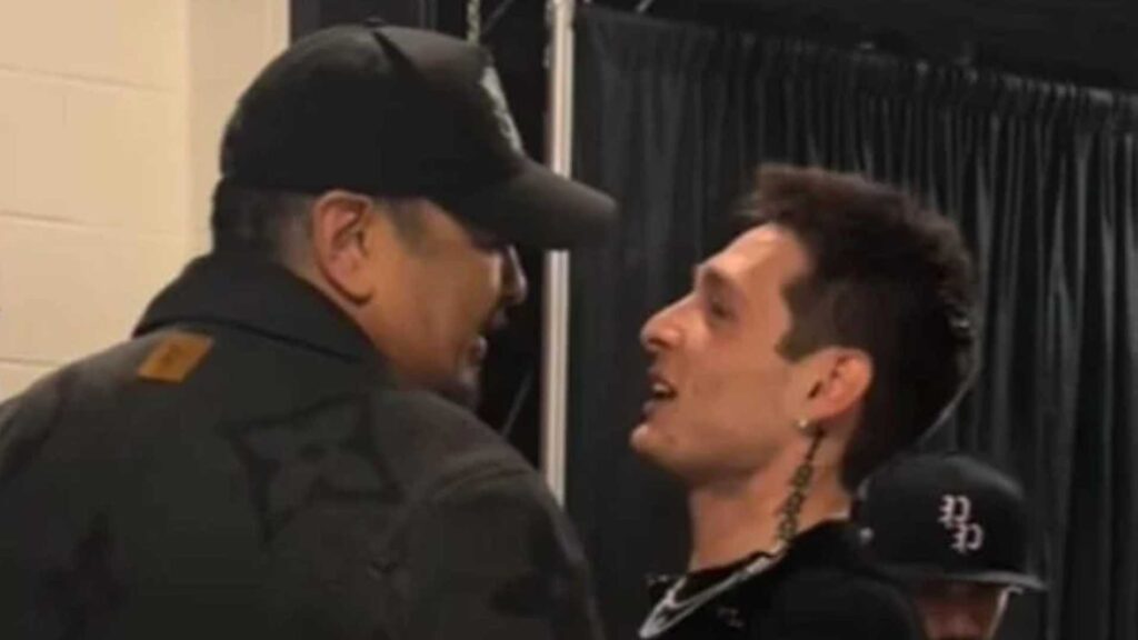 ¡Pepe Aguilar es abucheado en pleno concierto de Peso Pluma!