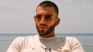 Manuel Turizo estrena APAMBICHAO y le canta con orgullo a Colombia