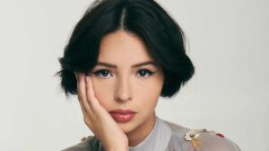 &Aacute;ngela Aguilar abandona su casa tras rumores de separaci&oacute;n de Christian Nodal