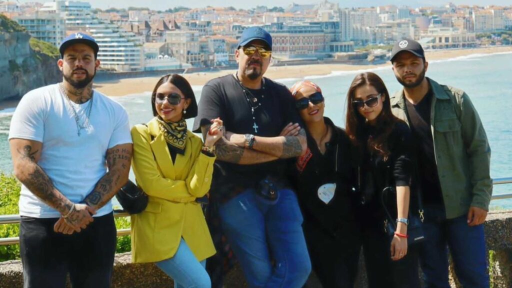 Emiliano Aguilar le pone un alto a los reporteros que insisten en hablar de su familia