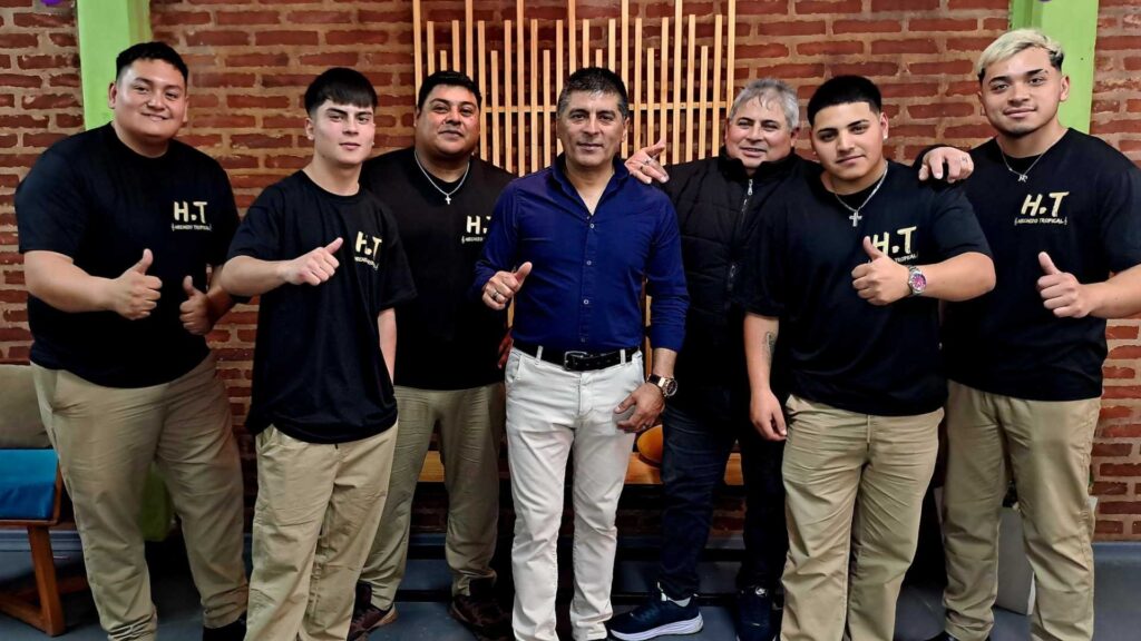 Hechizo Tropical de luto por inesperada muerte de su integrante