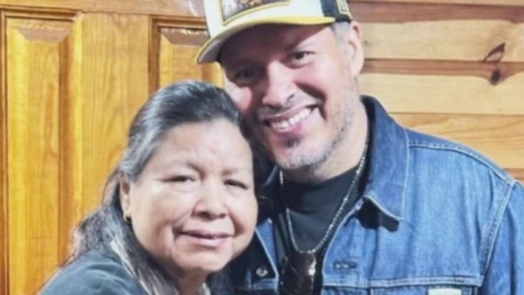 Walo Silvas relata los episodios que vivi&oacute; de ni&ntilde;o durante la depresi&oacute;n de su madre