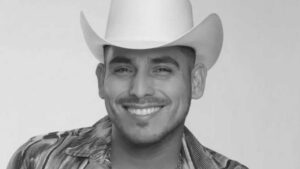 Hallan supuesto cuerpo de Espinoza Paz en su mansión de Sinaloa y el video estremece al regional mexicano