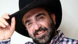 Vicente Fern&aacute;ndez Jr. sorprende al revelar por qu&eacute; dej&oacute; fuera a Alex y Camila del homenaje a Chente
