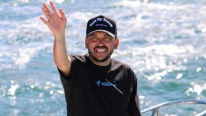 Luis &Aacute;ngel &ldquo;El Flaco&rdquo; hizo historia en Mazatl&aacute;n con un concierto gratuito en altamar