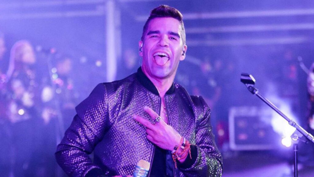 Tras a&ntilde;os de &eacute;xito, Emir Pab&oacute;n toma una decisi&oacute;n que podr&iacute;a transformar su futuro musical