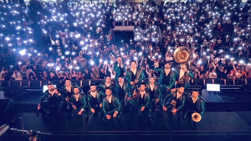 Banda El Recodo y Banda Los Recoditos conquistan Canad&aacute; y abren una nueva era para el regional mexicano