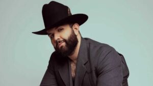 Carín León domina Premios Juventud 2026 con nueve nominaciones