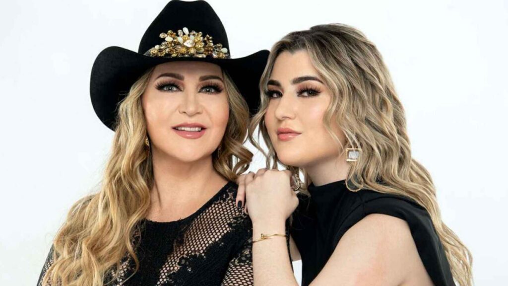 Melenie Carmona revela la tierna reacci&oacute;n de su familia al enterarse de su embarazo