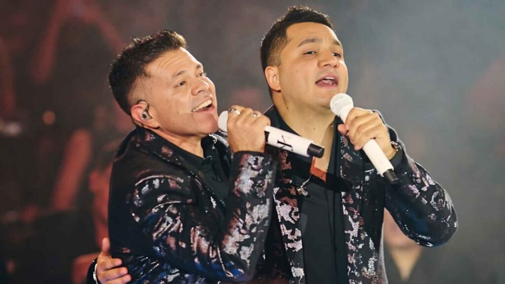 Jorge Medina y Josi Cuen sorprenden con invitado especial en el Auditorio Nacional