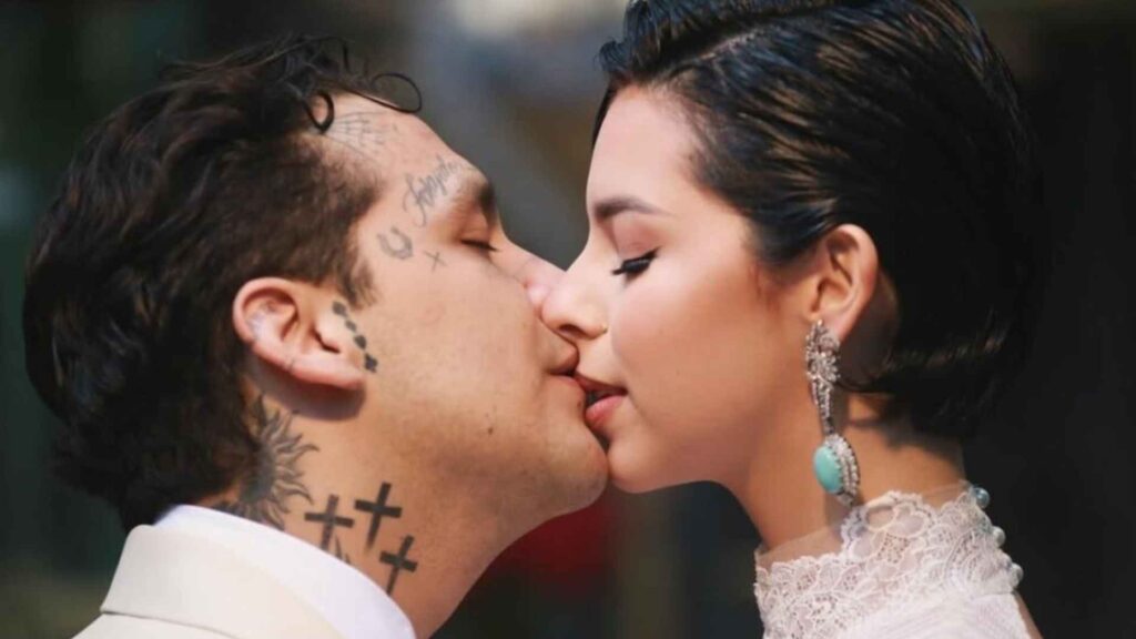 Christian Nodal convierte su historia de amor en una canción que ya es viral