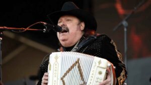 Ramón Ayala enciende las alarmas entre sus fans tras una presunta caída días después de su adiós en La México