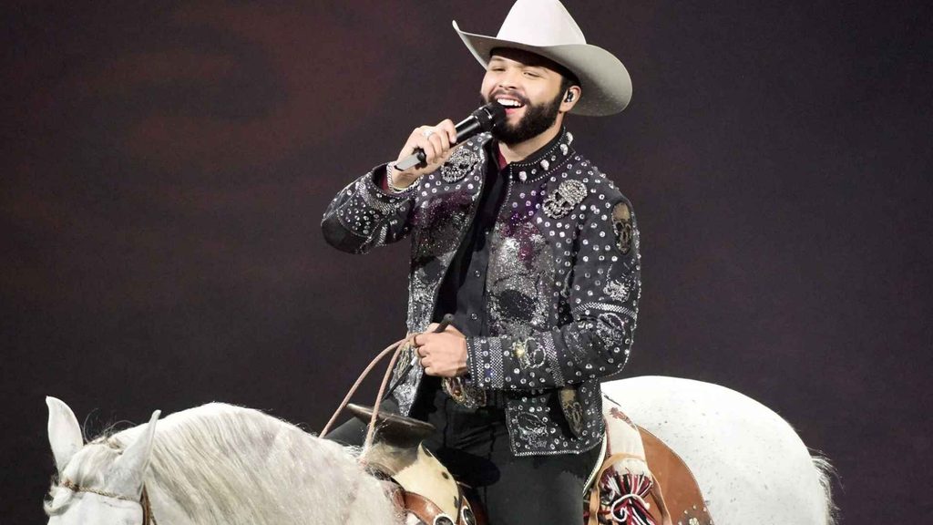 Leonardo Aguilar quiere que lo conozcan por su voz y no solo por ser un Aguilar