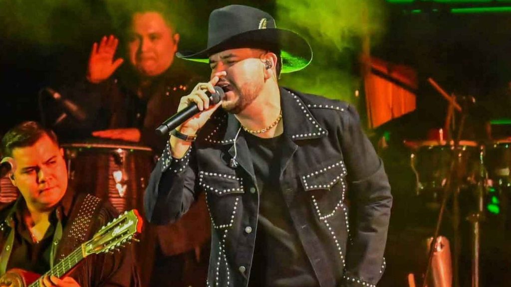 Ed&eacute;n Mu&ntilde;oz escribe su nombre en oro y se corona como el compositor m&aacute;s premiado de la SACM