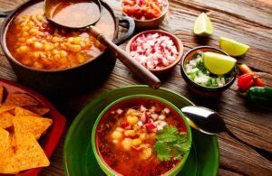 6 deliciosos y tradicionales ANTOJITOS MEXICANOS