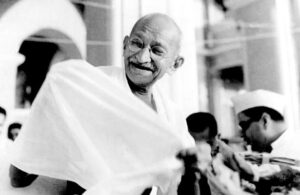 Las 10 mejores frases de Mahatma Gandhi que te inspirar&aacute;n en la vida