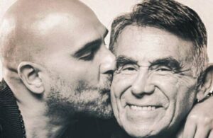 Con emotiva carta H&eacute;ctor Su&aacute;rez Gom&iacute;s despidi&oacute; a su pap&aacute;