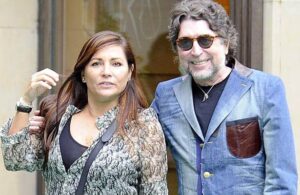 Joaqu&iacute;n Sabina se cas&oacute; con su novia Jimena Coronado