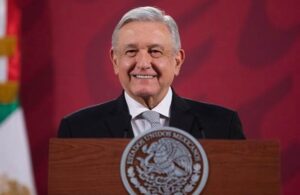 Asegura AMLO que la curva de la pandemia en la CDMX se ha aplanado