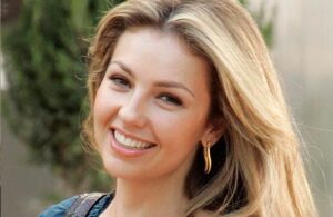 Thal&iacute;a sorprendi&oacute; a sus fans por su gran parecido con Marilyn Monroe